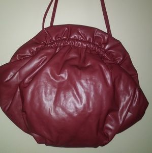 Exotic Dark red shoulder bag with coochy cream